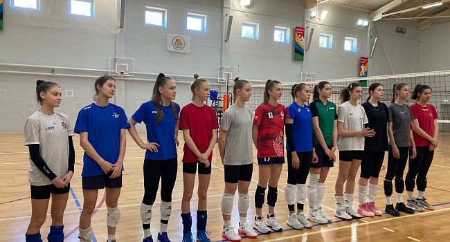 Тренируемся в молодежной сборной