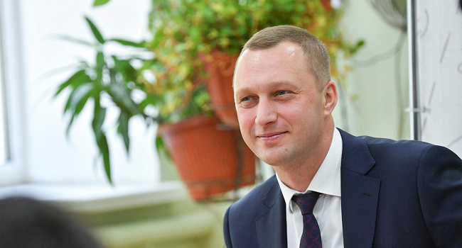 С Днем рождения, Роман Викторович!