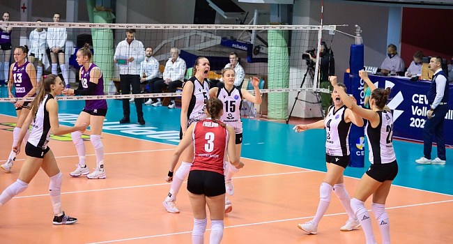 Фролова и Пушина в dreem team